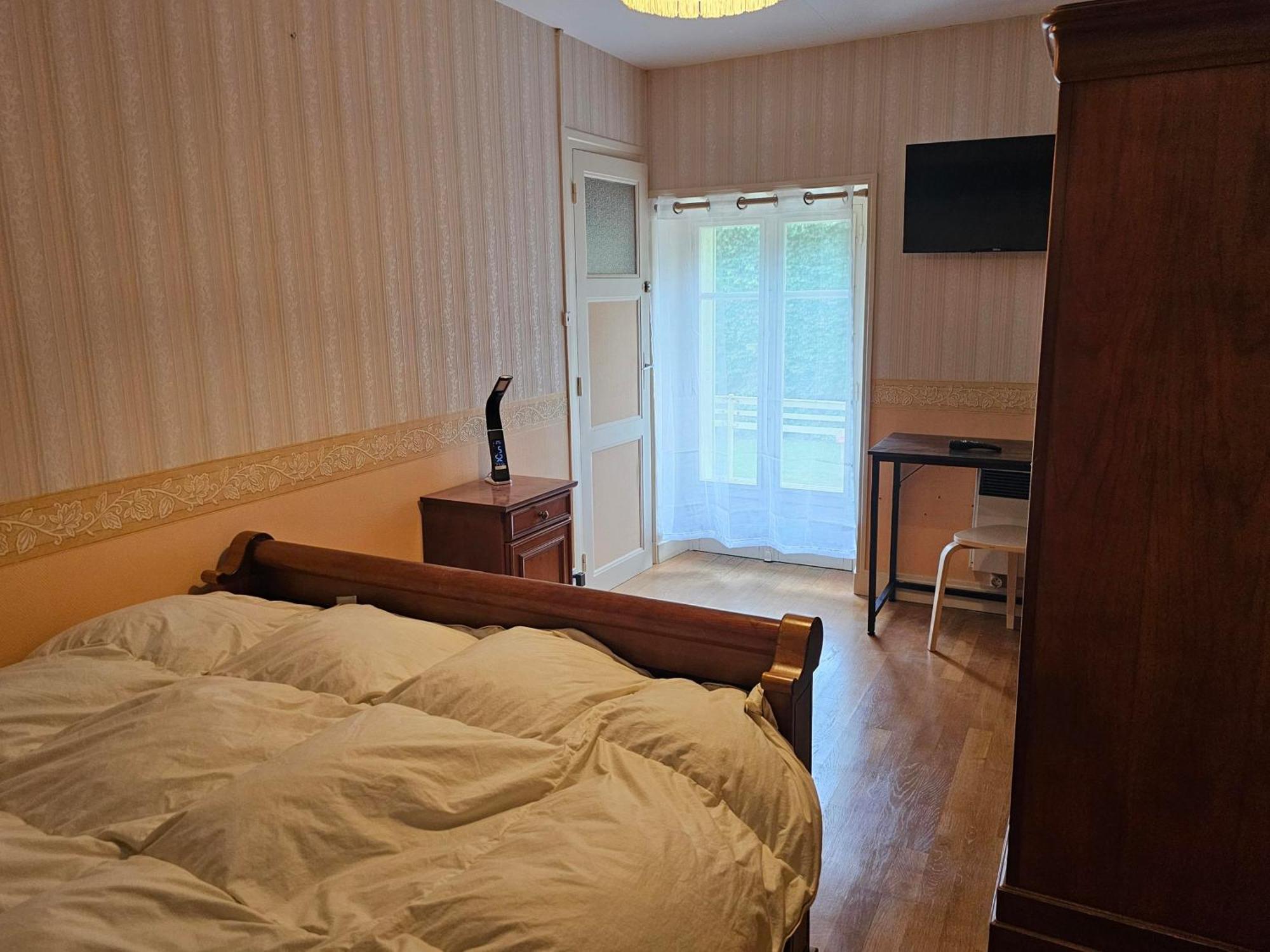 Chambres D'Hotes Les Frerots Lurcy-le-Bourg Exterior foto